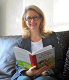 Birgit Gröger mit ihrem neuem Buch